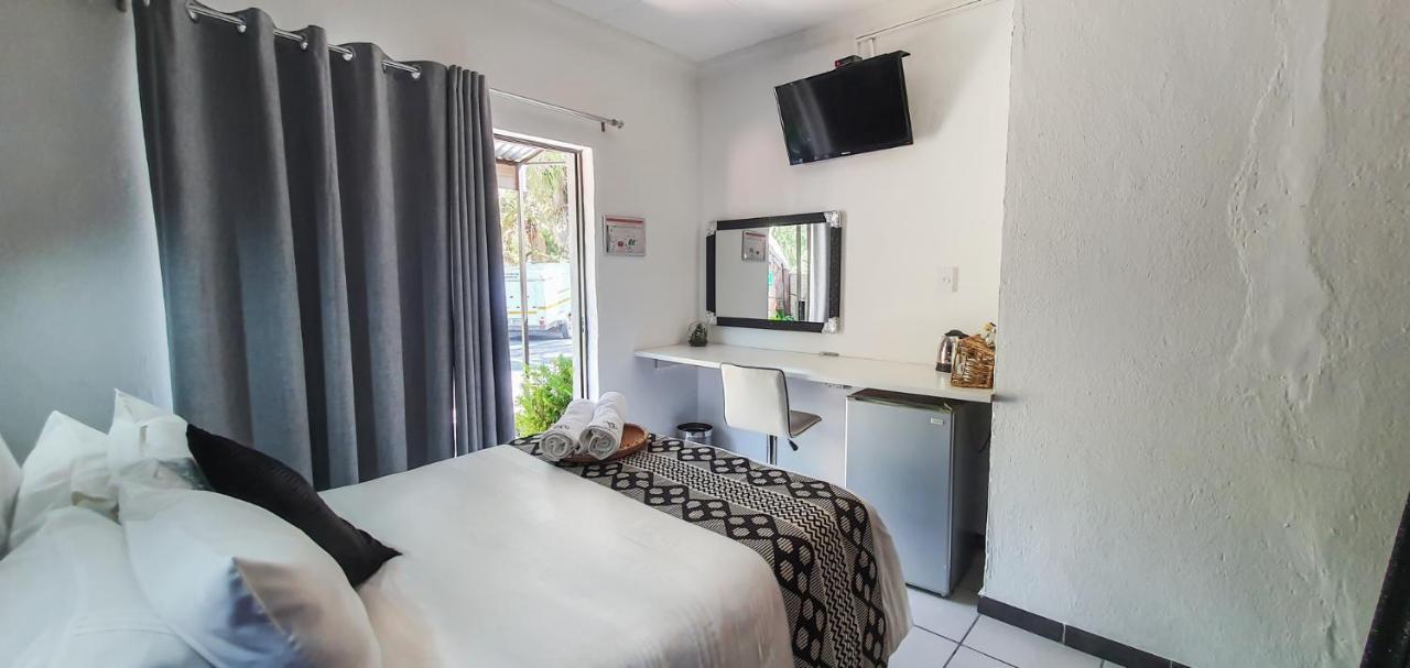 Mbs Guest House Lephalale Ngoại thất bức ảnh